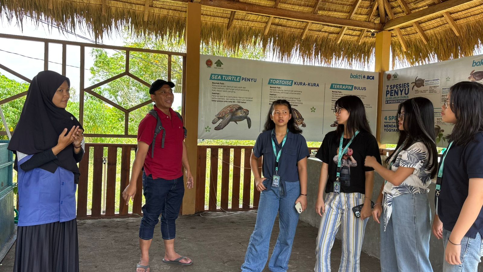 Education session at Goa Cemara